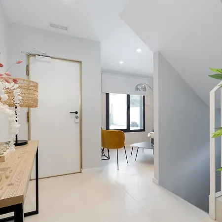 Elegante Y Luminoso En - Apto 4 By Apartamento *