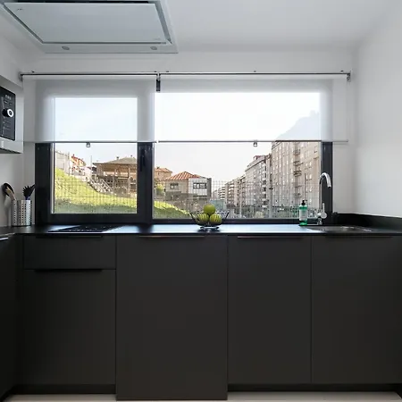 Elegante Y Luminoso En - Apto 4 By * Vigo