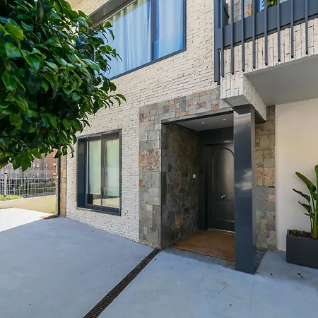 Elegante Y Luminoso En - Apto 4 By *