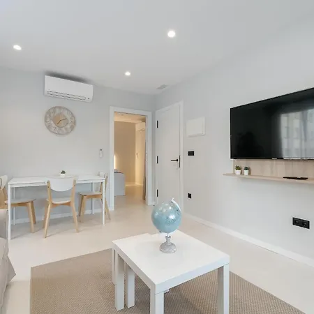 Apartamento Elegante Y Luminoso En - Apto 4 By