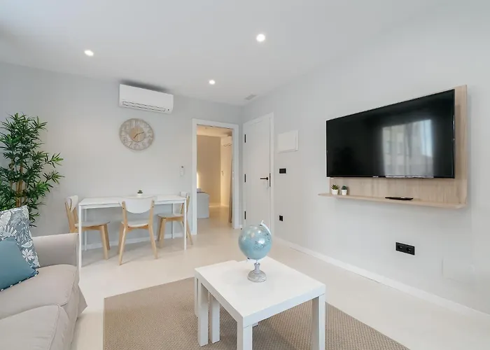 Apartman Elegante Y Luminoso En - Apto 4 By