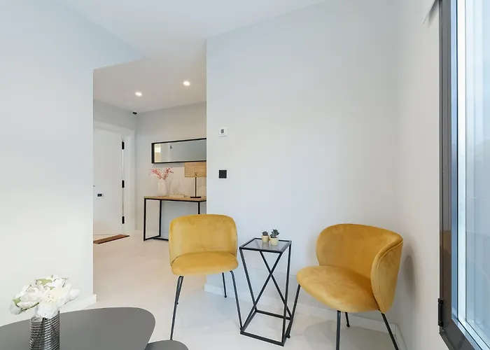 Elegante Y Luminoso En - Apto 4 By Apartman Vigo